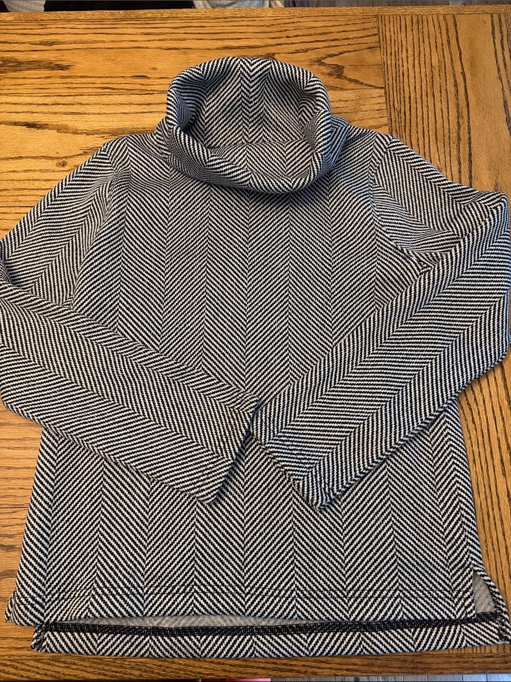 NWT - J. Crew Black and White Herringbone Turtleneck Sweater size small
